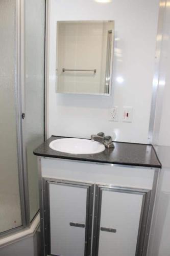 Gooseneck Enclosed Trailer