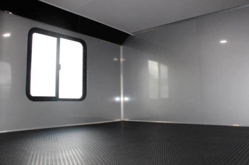 Enclosed Gooseneck Trailer